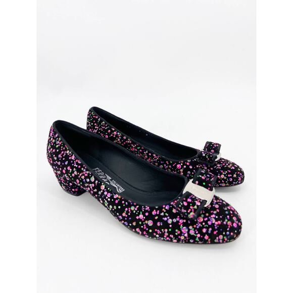 Ferragamo Vara Sequin Embellished Bow Pumps Black Purple 37 NWOB - Picture 1 of 8